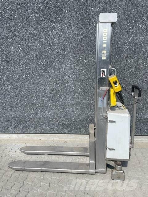 NH SB1000 포크리프트