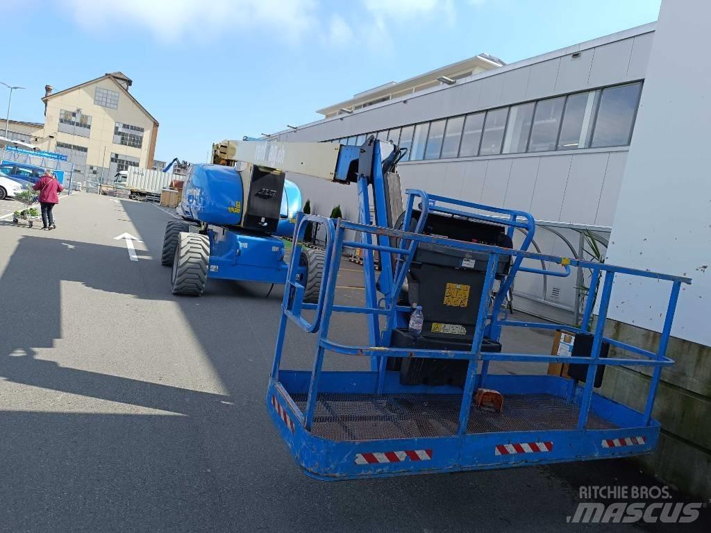 JLG E 800 AJ 견인식 전동이동 리프트