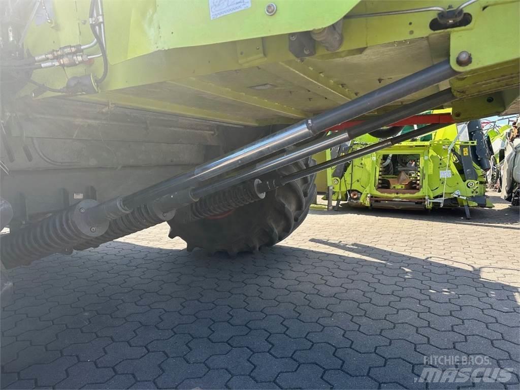 CLAAS Lexion 540 콤바인 수확기