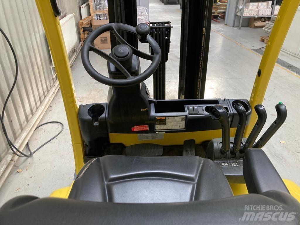 Hyster J2.5XN 전동 지게차