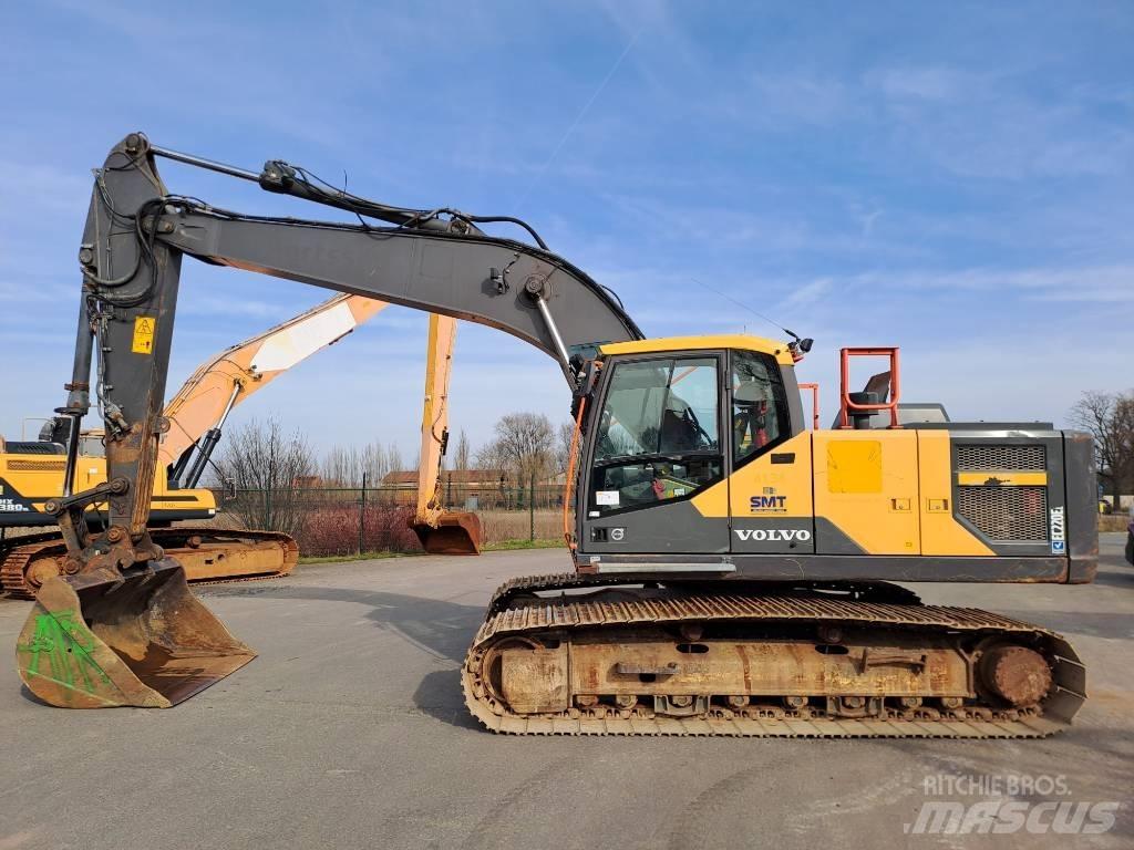 Volvo EC220EL 대형 굴삭기 29톤 이상
