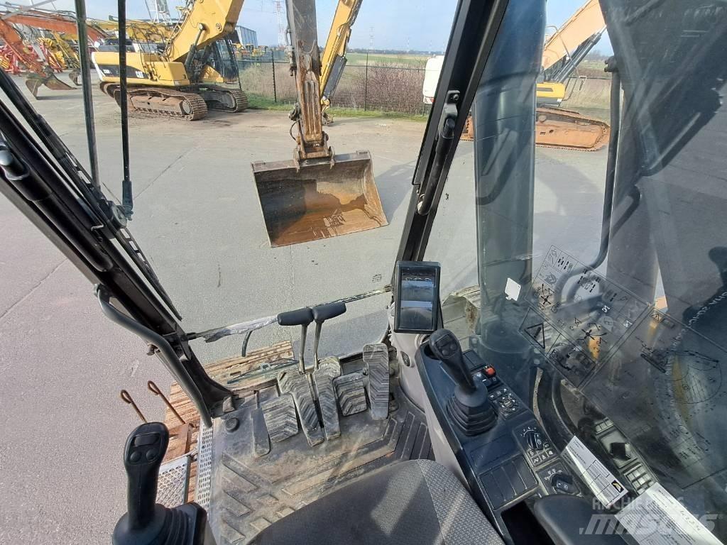 Volvo EC220EL 대형 굴삭기 29톤 이상