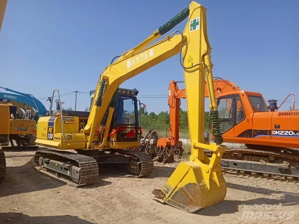 Komatsu PC130-7 대형 굴삭기 29톤 이상