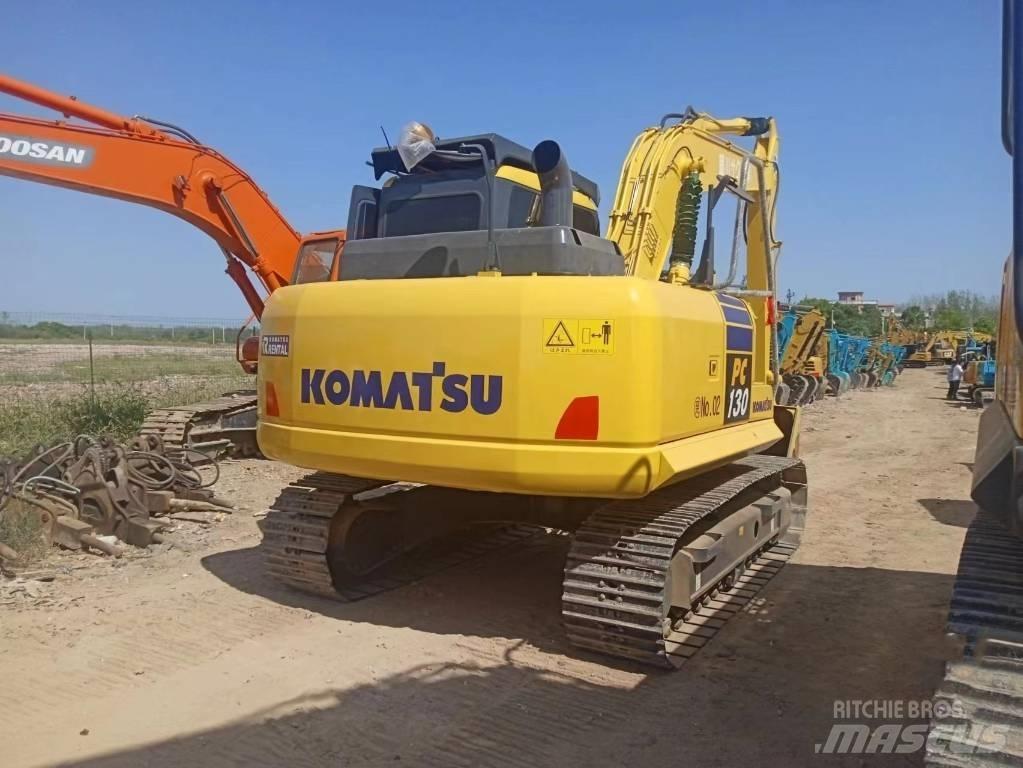 Komatsu PC130-7 대형 굴삭기 29톤 이상