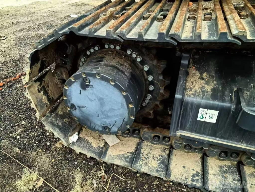 Doosan DX215 대형 굴삭기 29톤 이상