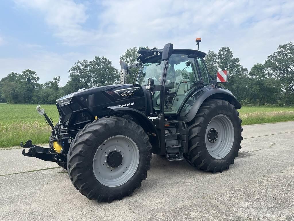 Deutz-Fahr 7250TTV 트랙터