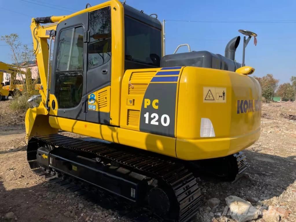 Komatsu PC 120 대형 굴삭기 29톤 이상