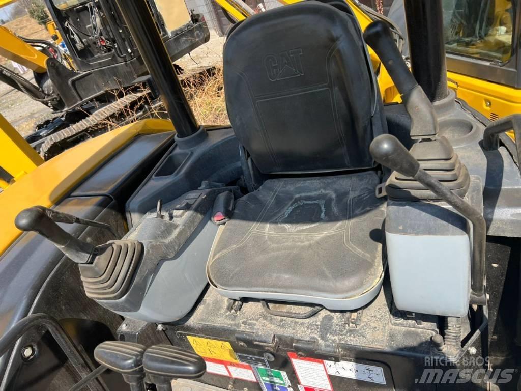 CAT 304 C 대형 굴삭기 29톤 이상