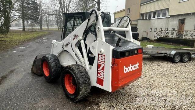 Bobcat 873  스키드로더