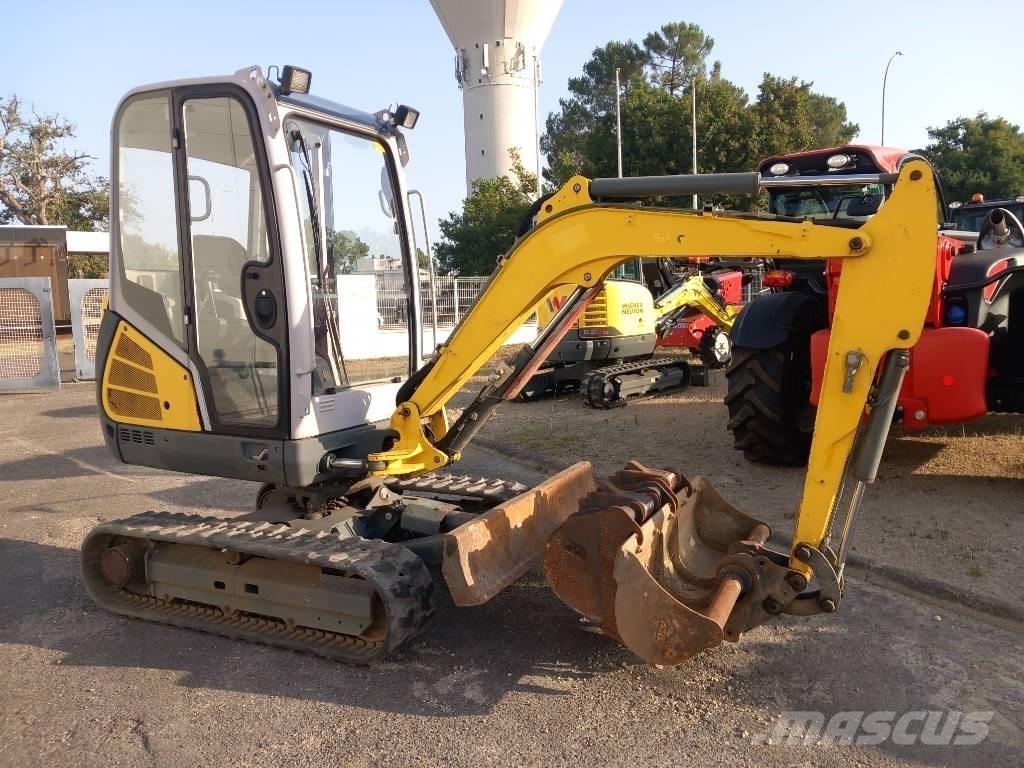 Neuson ET24 대형 굴삭기 29톤 이상