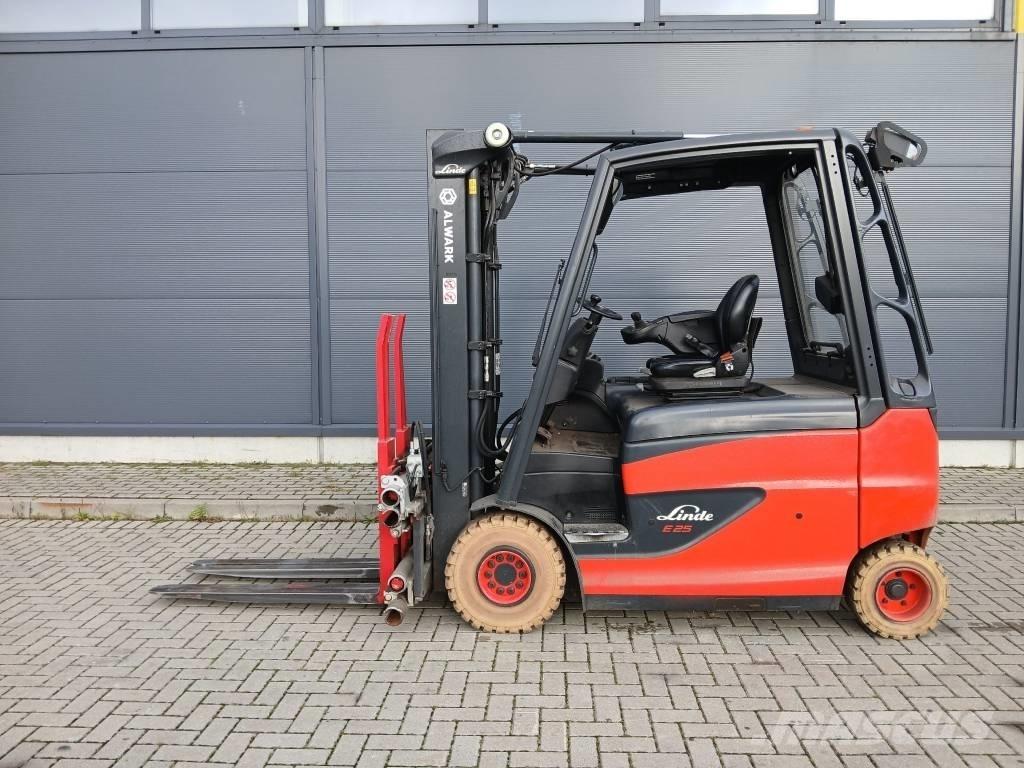Linde E25/600 HL 전동 지게차
