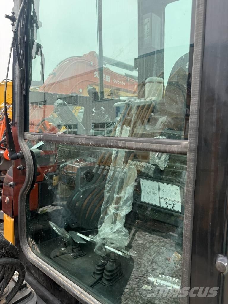 Sany SY 26 U 소형 굴삭기 7톤 미만