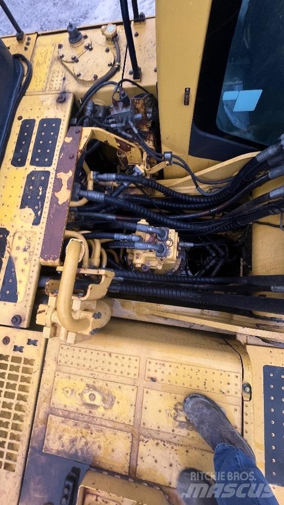 Komatsu Pc340-8 대형 굴삭기 29톤 이상