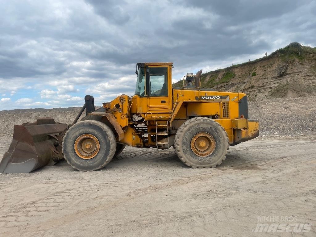 Volvo L 180 C  휠로우더