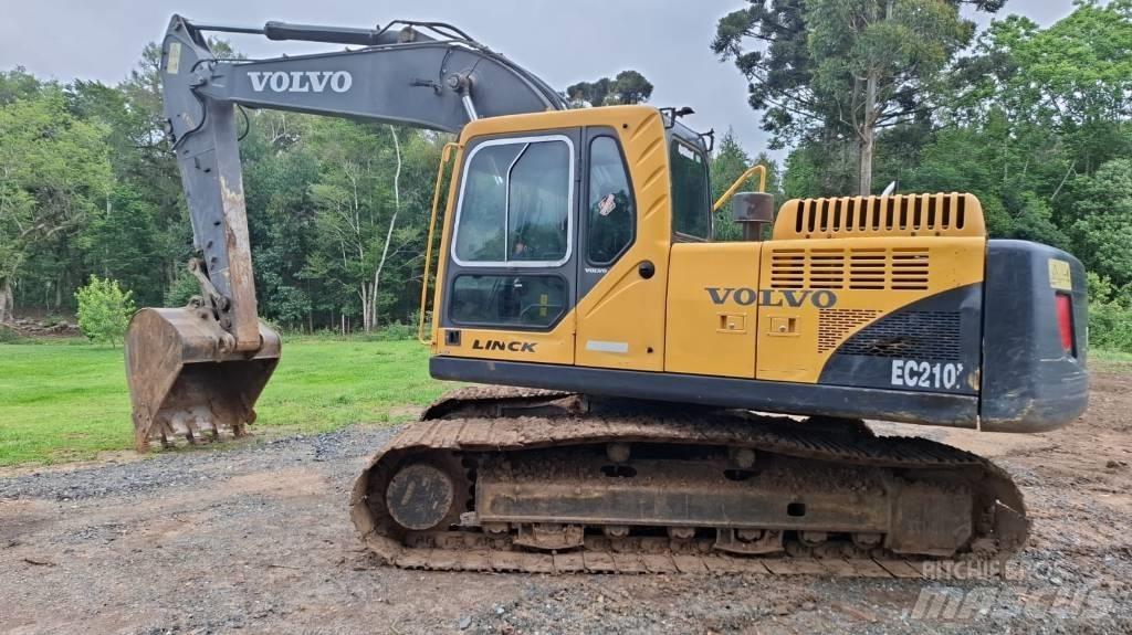 Volvo EC210B 대형 굴삭기 29톤 이상