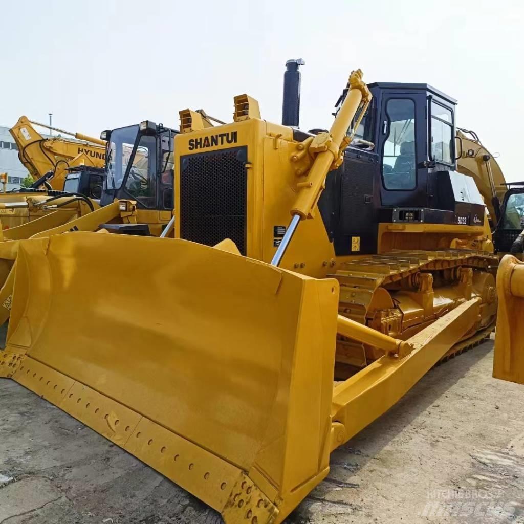 Shantui SD 32 크롤러 도저