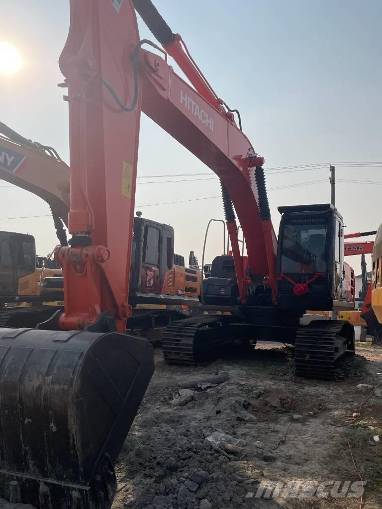 Hitachi ZX 210 대형 굴삭기 29톤 이상