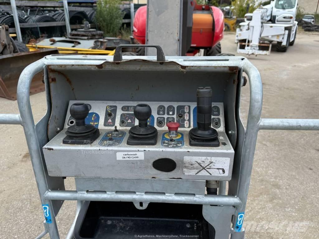 Manitou 180 ATJ 관절형 전동이동 리프트