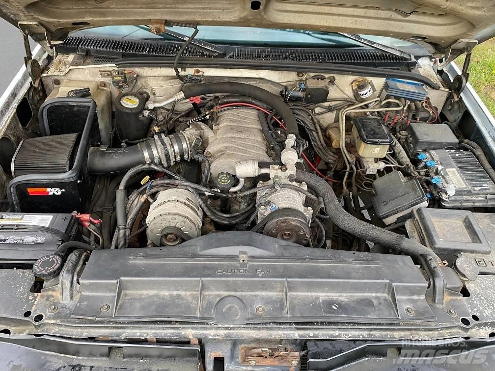 Chevrolet K3500 픽업/드롭사이드