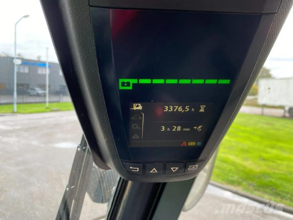 Linde E80-01/900 전동 지게차