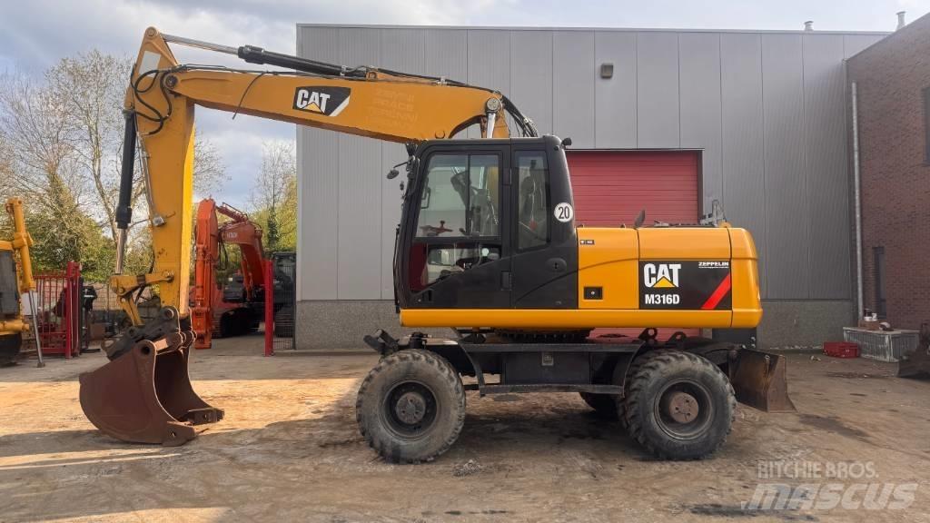 CAT M 316 D  휠 굴삭기