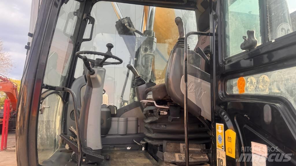 CAT M 316 D  휠 굴삭기