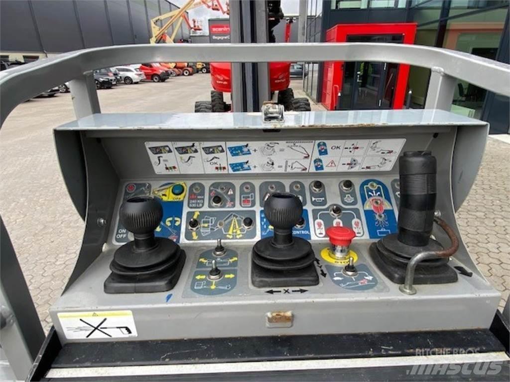 Manitou 280TJ 관절형 전동이동 리프트