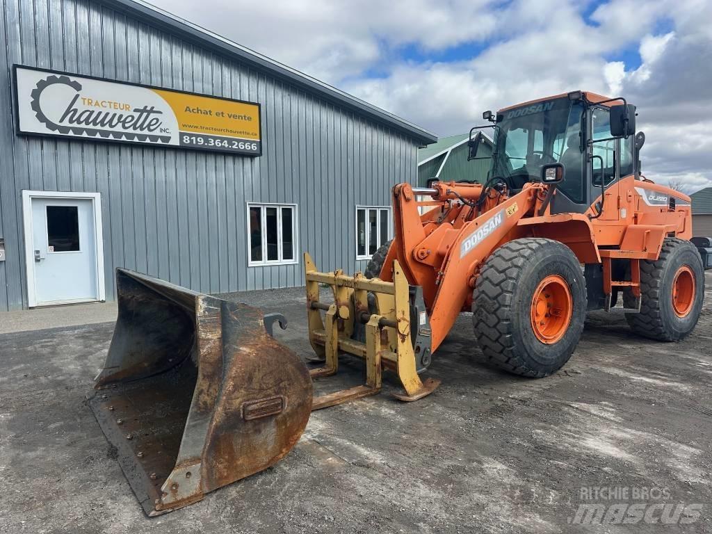 Doosan DL220-5  휠로우더