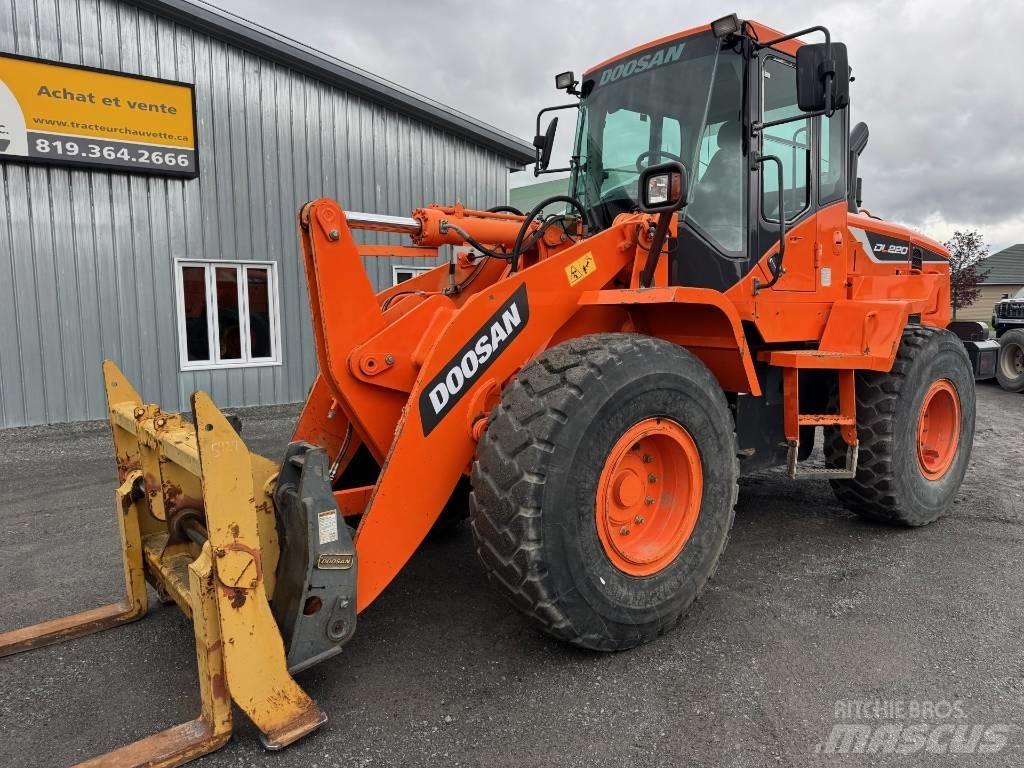 Doosan DL220-5  휠로우더
