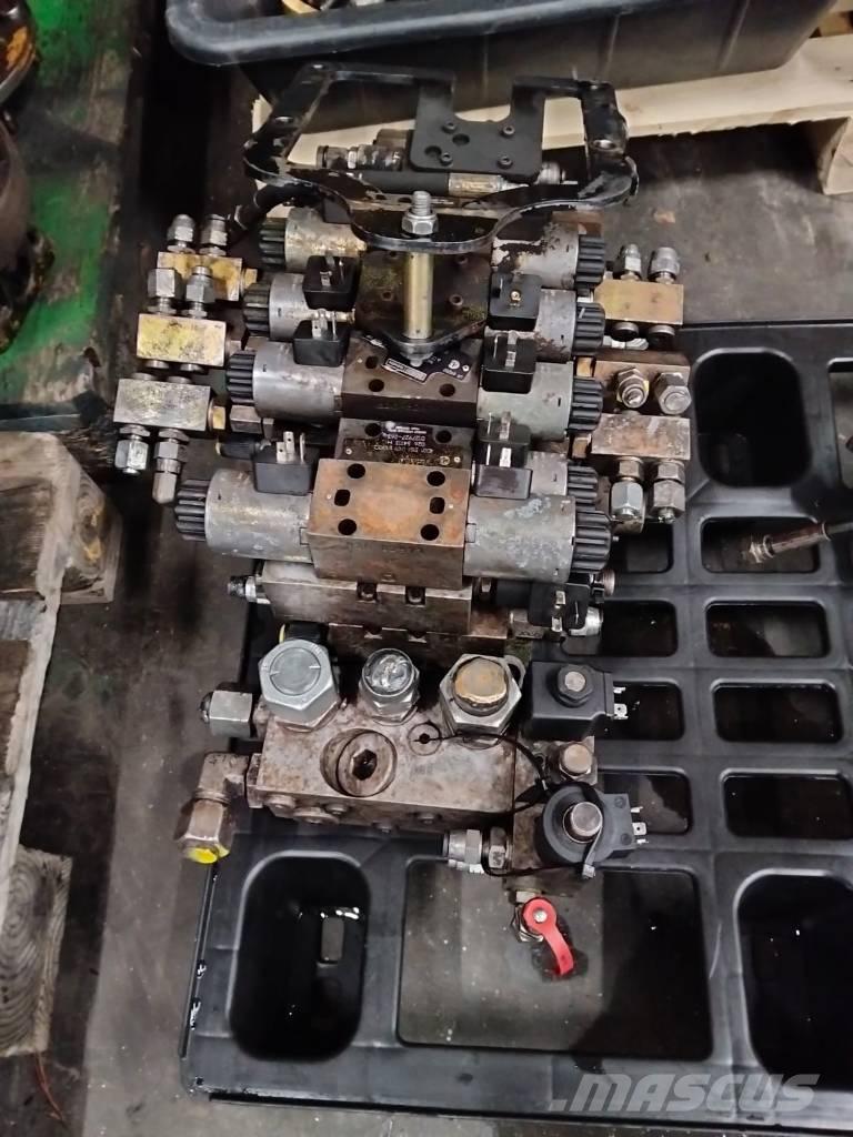 Denison 19517002 유압식 기계