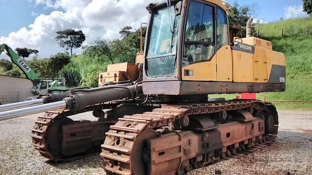 Volvo EC750D 대형 굴삭기 29톤 이상
