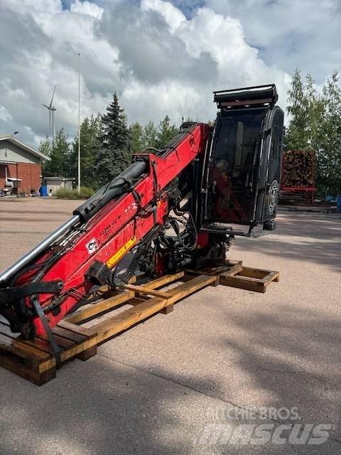 Loglift F118ST9.6 목재 크레인