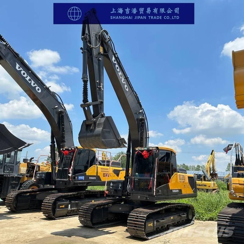 Volvo EC 220 대형 굴삭기 29톤 이상