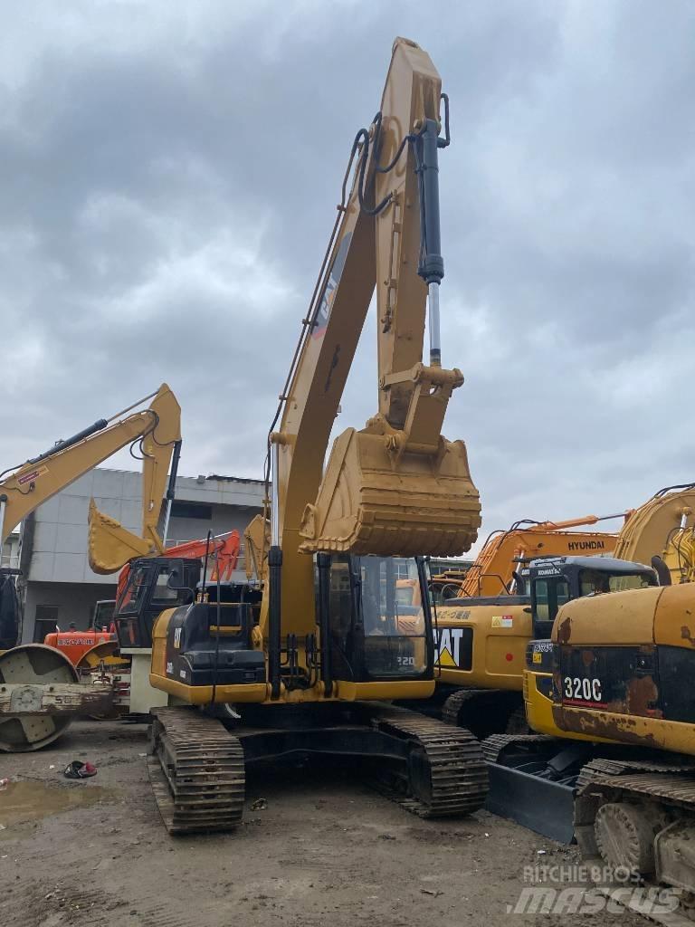 CAT 326 D2L 대형 굴삭기 29톤 이상