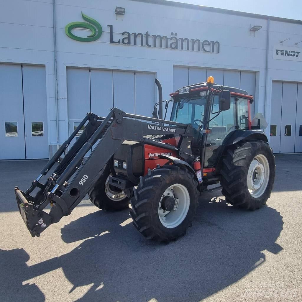 Valtra Valmet 900 트랙터