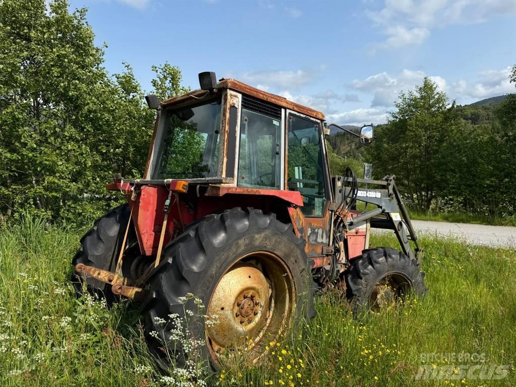 Massey Ferguson 675 트랙터