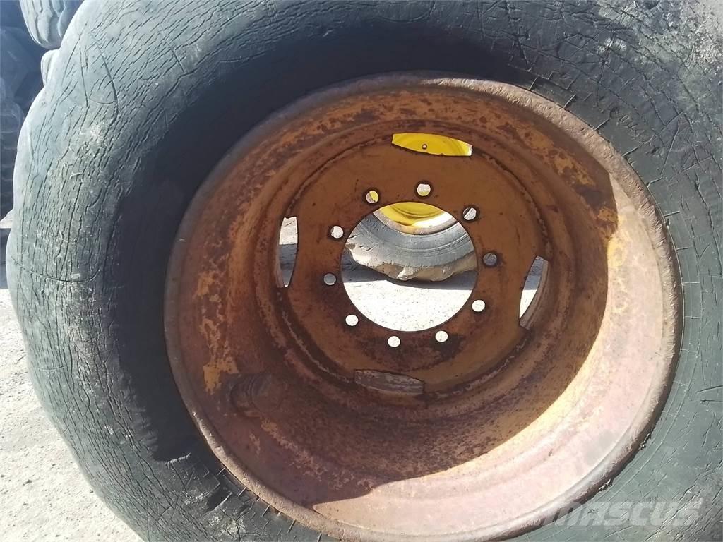 Ösa 250 20x26,5 타이어, 휠 및 림