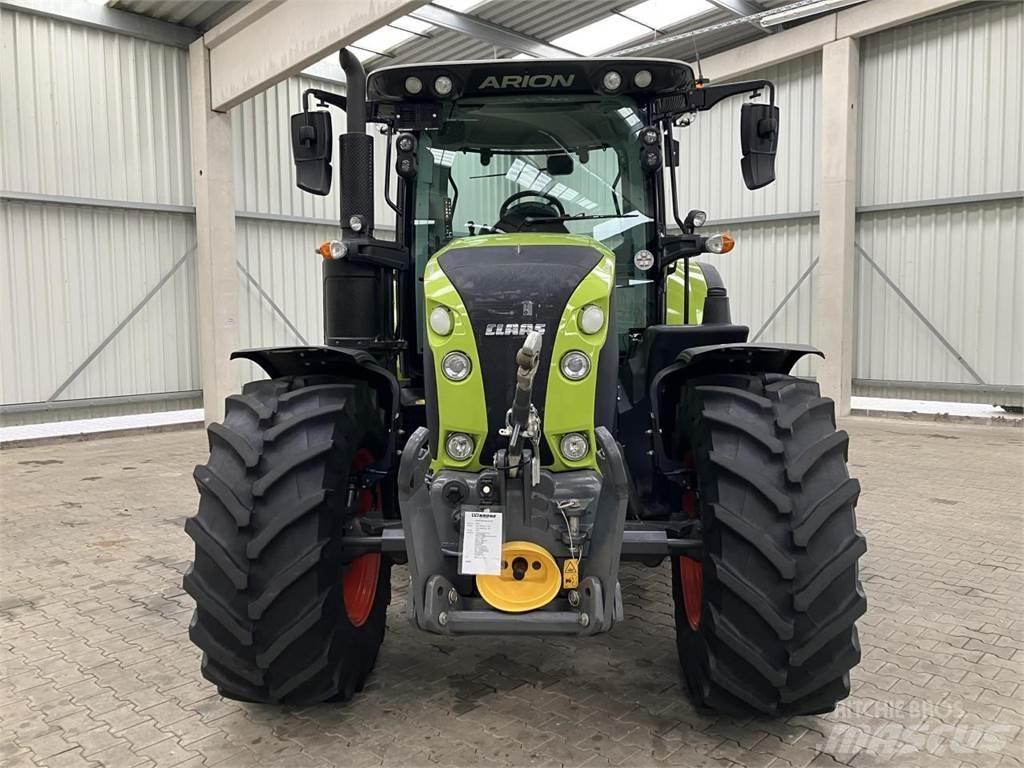 CLAAS Arion 550 트랙터