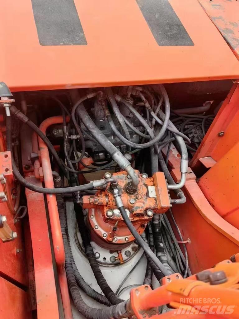 Doosan 225-7 대형 굴삭기 29톤 이상