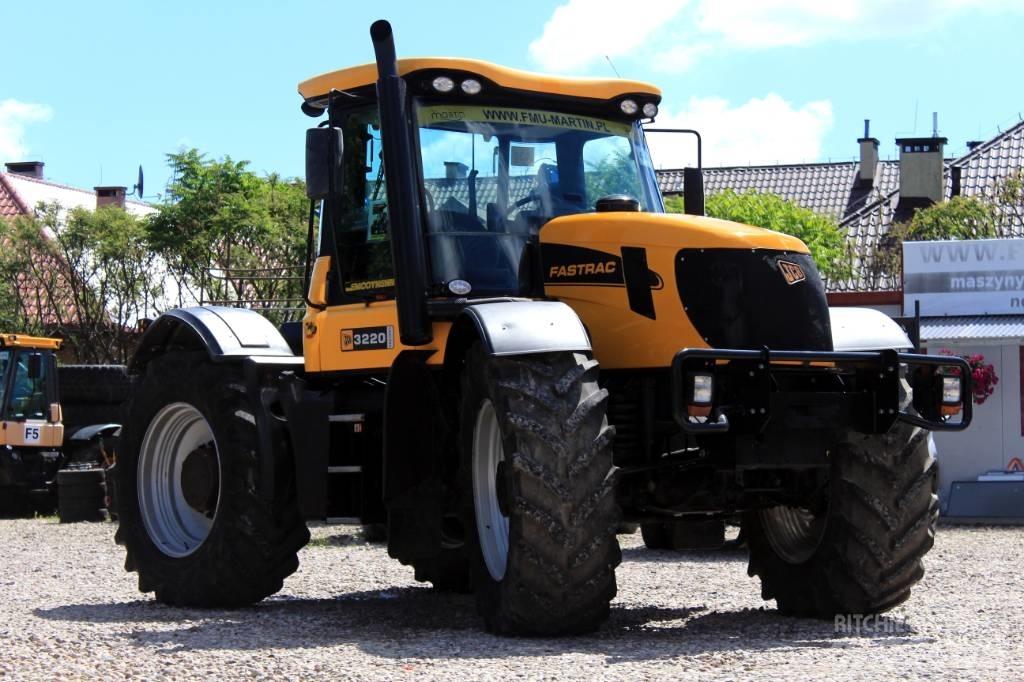 JCB Fastrac 3220-65 트랙터