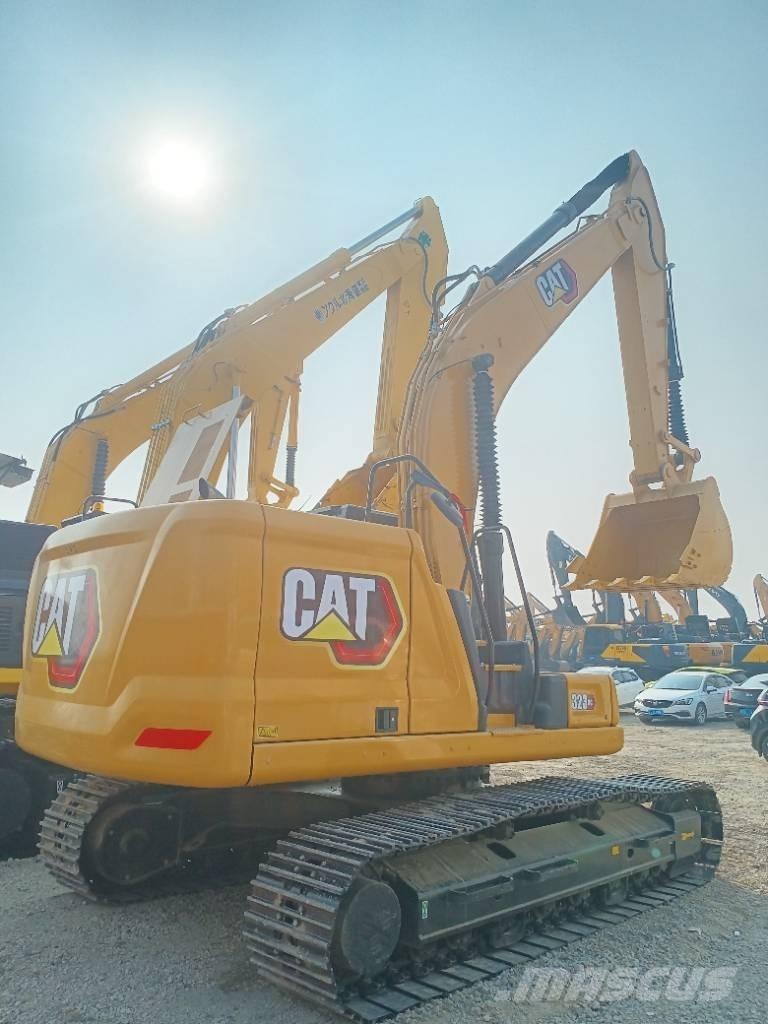 CAT 323GC 대형 굴삭기 29톤 이상