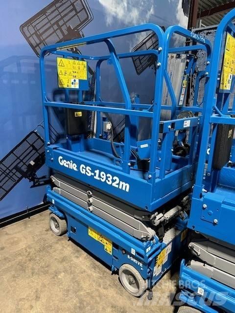 Genie GS1932m 가위형 리프트