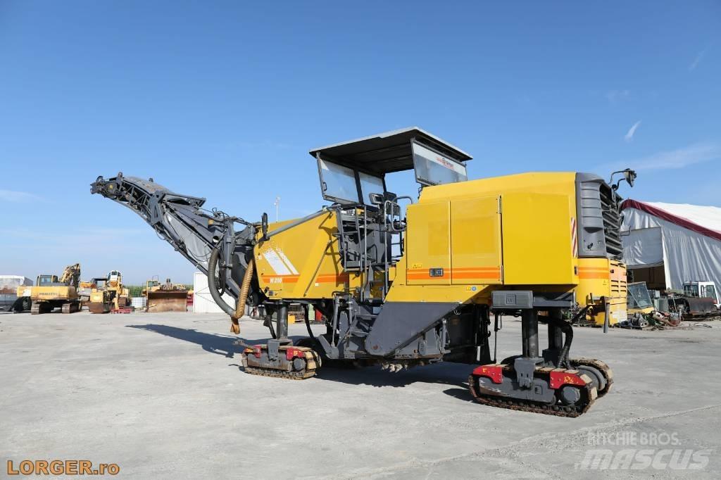 Wirtgen W 210 아스팔트 콜드 밀링 기계