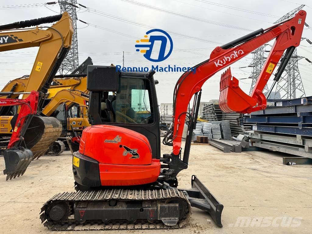 Kubota U 35 소형 굴삭기 7톤 미만