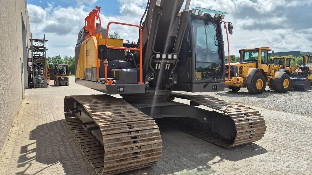 Volvo EC 250 EL 대형 굴삭기 29톤 이상