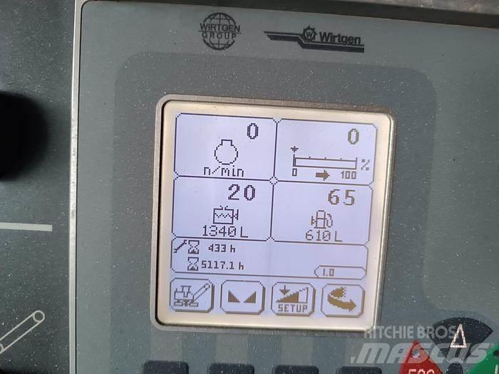 Wirtgen W100 Fi 콘크리트 스톤 머신