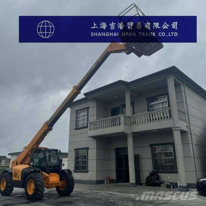 JCB 535-95 텔러 핸들러