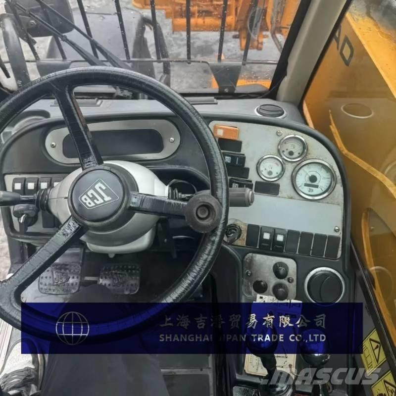 JCB 535-95 텔러 핸들러