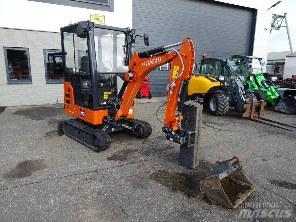 Hitachi ZX19-6CR 소형 굴삭기 7톤 미만