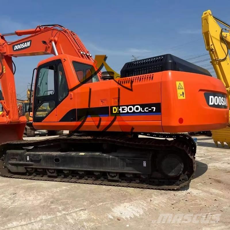 Doosan DH 300 LC-7 대형 굴삭기 29톤 이상